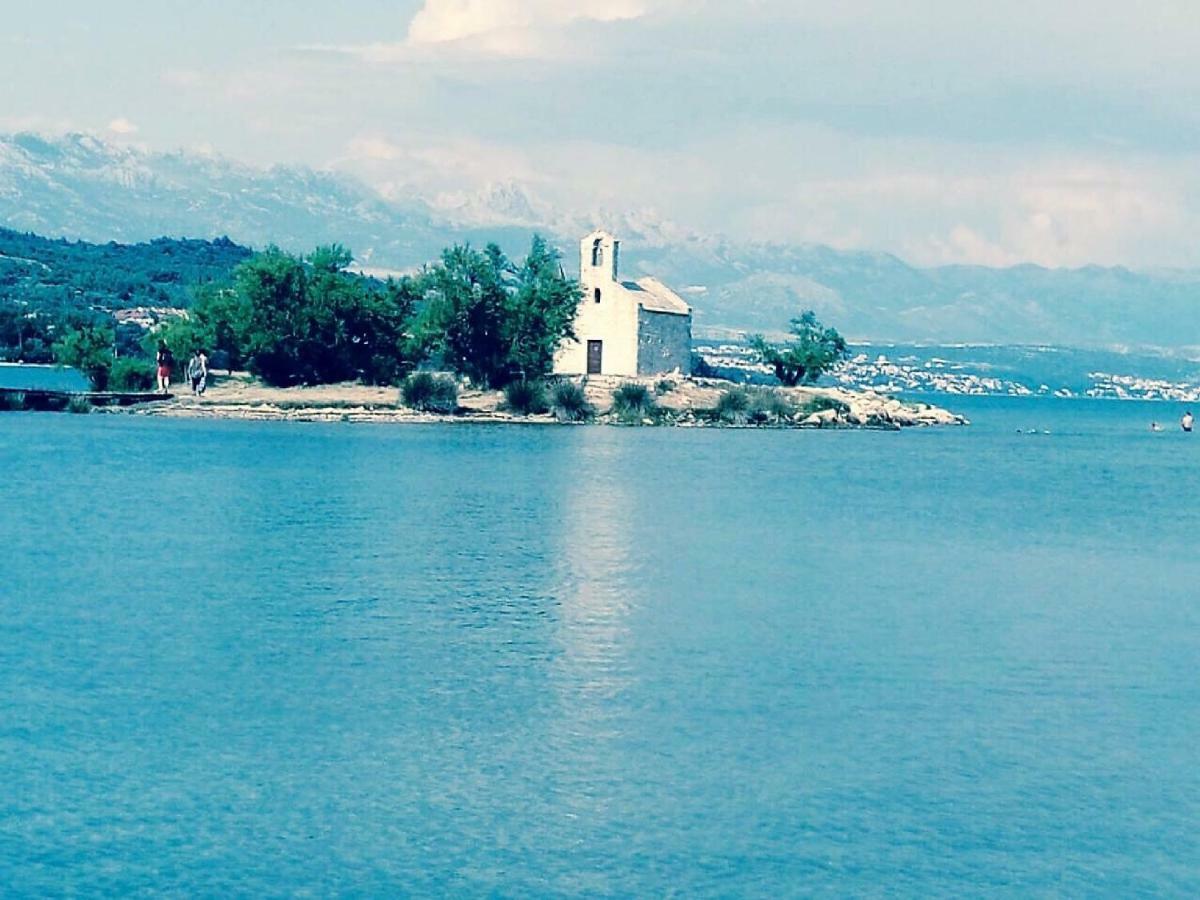 Vacation House Maslina Rupalj Buitenkant foto