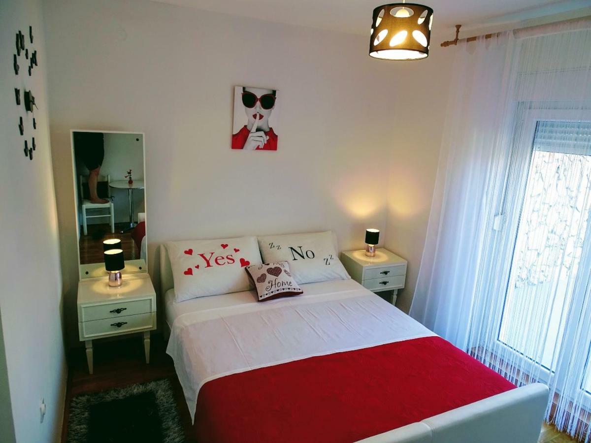 Vacation House Maslina Rupalj Buitenkant foto